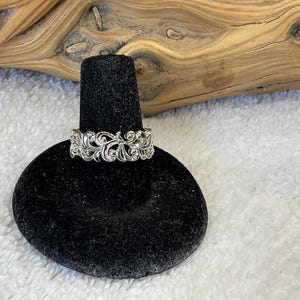 Delicate Lightweight .925 Sterling Silver Marked/Stamped &quot;925 CHINA &quot; Band Ring ~ Size 7.25 ~ Near Mint Condition/Flawless