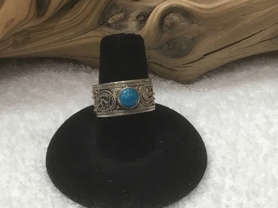 Beautiful 1970's Sterling Silver Turquoise Ring ~… - image 2