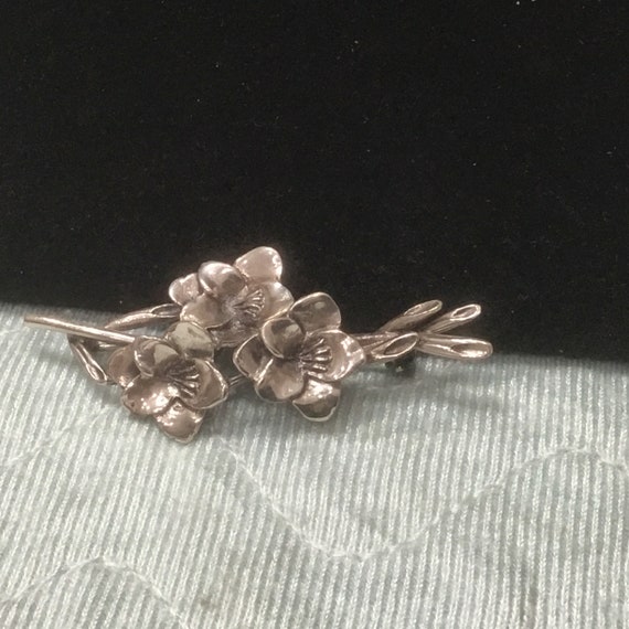 Vintage 1980's Sterling Silver Floral Brooch ~ - image 5