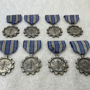 Lot Of 8 Vintage United States Air Force Full Size Meritorious Achievement Metals ~