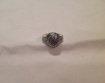 Vintage Sterling Silver .925 Marcasite Ring. Size 8