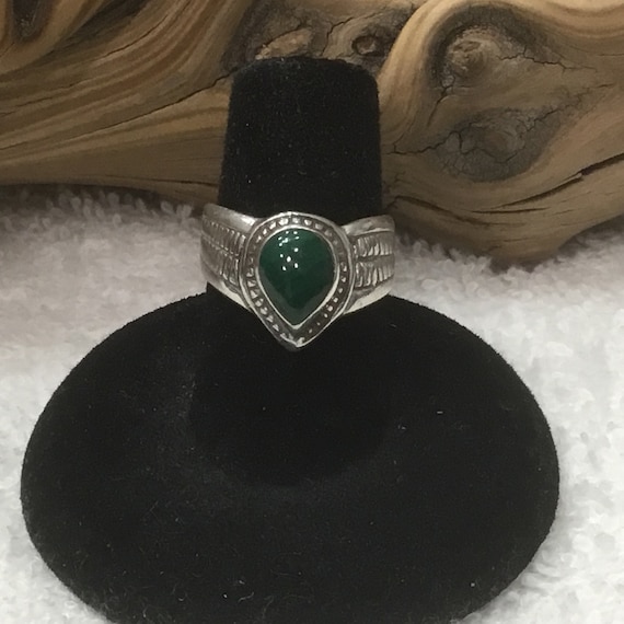 Beautiful 1960's Sterling Silver Malachite Ring ~… - image 1