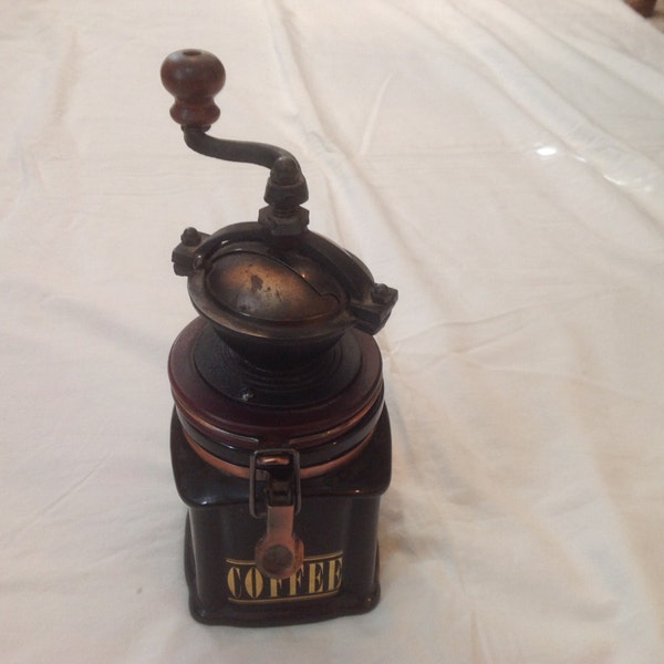 Vintage London Pottery Company Ltd David Birch Coffee Mill Grinder, Green Canister Coffee Grinder.