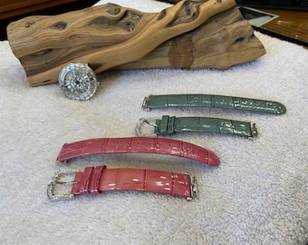 FLASHY Women's Victoria Wieck Beverly Hills Pave B5626 Watch With 2 New Watch Bands ~ Japanese Quartz Movement ~ Near Mint/Unused Condition!