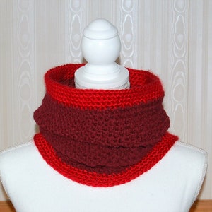 Berry red infinite scarf