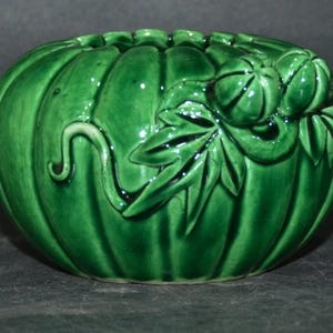 Maceta de calabaza de porcelana china antigua de colección con esmalte monocromático hecho a mano