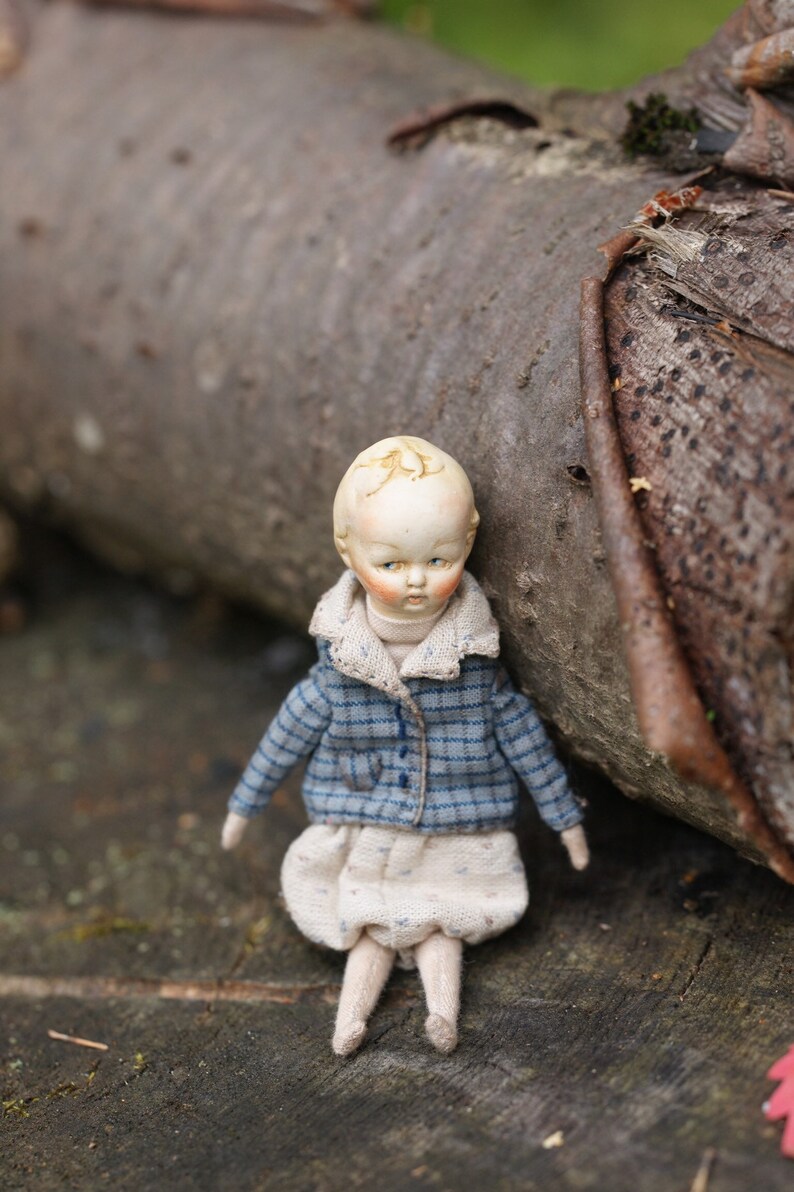 antique miniature dolls