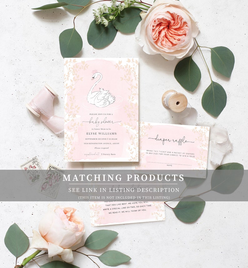 Puede incluir: Invitaci&oacute;n a baby shower rosa y dorada con una ilustraci&oacute;n de cisne blanco. La invitaci&oacute;n incluye el texto "Por favor, &uacute;nase a nosotros para una baby shower en honor a la futura mam&aacute; Elyse Williams El segundo de septiembre a la 1:00 PM 1624 Remington Avenue, Ascot Por favor, responda El 2 de septiembre a la 1:00 PM 1624 Remington Avenue, Ascot Por favor, responda  RSVP a: E. Fancy Barn"