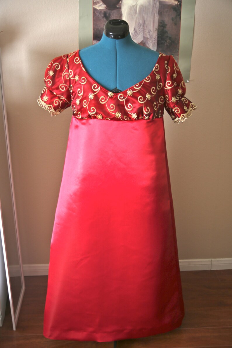 Custom regency dress You send me all the materials of your choice