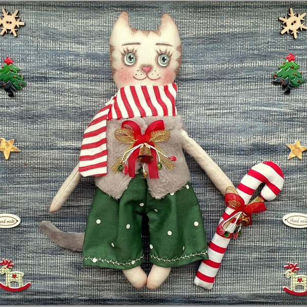 Christmas Fabric Cat soft kitty stuffed handmade doll cloth toy decorations Home decor ornaments  fabric soft  handmade red green