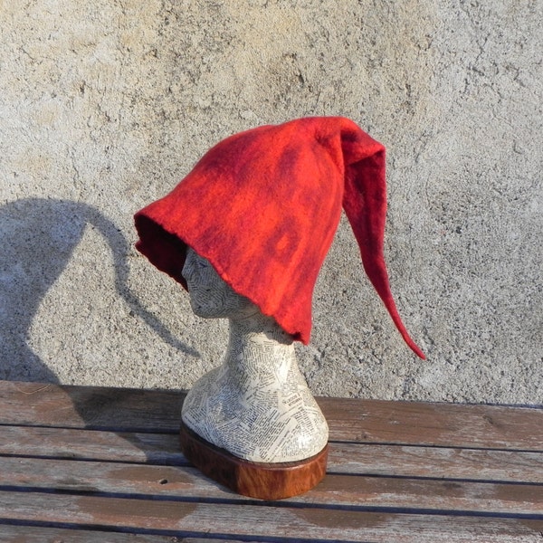 Chapeau feutré de Noël lutin rouge, chapeau de feutre de lutin cosplay, chapeau pointu rouge gnome, chapeau rouge de costume de Noël, chapeau de lutin rouge magique