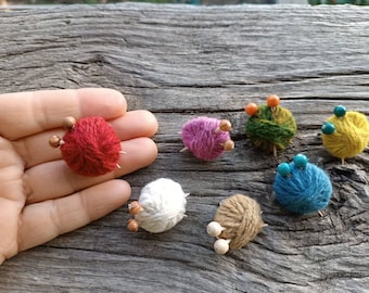 Yarn ball brooch, wool pin, knitting gift, knitting brooch, local farm yarn, natural dye, knit
