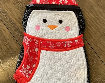 Penguin Zipper Pouch, Penguin Zipper Bag, Penguin Cell Phone Case, Christmas Cell Phone Case