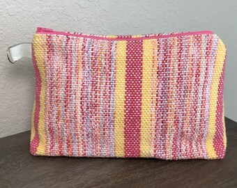 Handwoven Zippered Travel Bag – Large Cosmetic Bag with Boxed Bottom, 100% Cotton