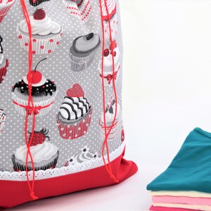 Dessous Reisetasche Rot Mit Cupcakes || Muttertagsgeschenk || Make-up Organizer || Dessous Tasche || Reisetaschen Set mit Cupcakes