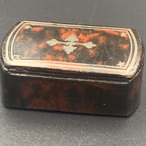 Antique Paper Mache Snuff Box