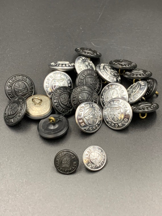 Metropolitan Toronto Police Buttons, Vintage, 22 … - image 1