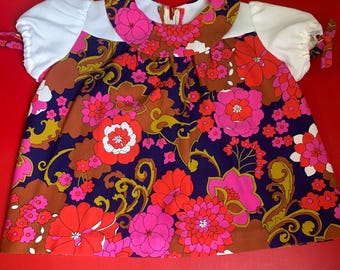 Vintage 1970s Print Childs Dress