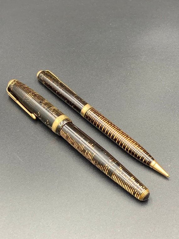 Parker Vacumatic 1940s Dual Jewel Golden Brown Pen and Pencil Set, 