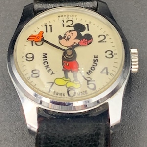 1970s Mickey Mouse Watch - Etsy Canada