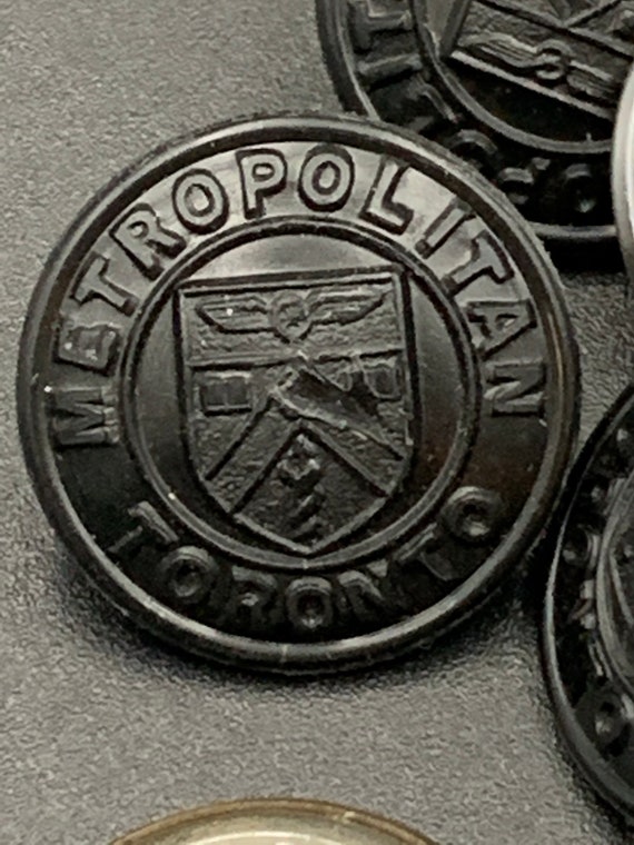 Metropolitan Toronto Police Buttons, Vintage, 22 … - image 7