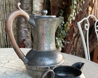 English Homeland Pewter, 1930/1940s Coffee Pot and Jug by W & Co. Reg. No. 769570, Arts and Crafts Hand Beaten Pewter.