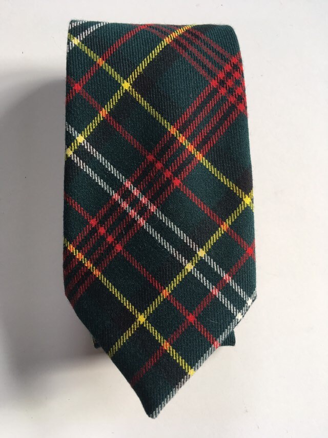 Image of Traditional Scottish Tartan Plaid Necktie Made By Strathmore Forfar Scotland, Pure New Wool