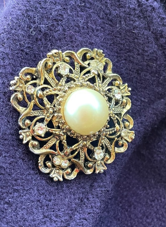 Vintage Gold Tone Pearl Brooch / Pearl Brooch Pin / Costume -  Israel