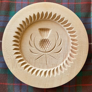  Brown Bag Scotland Ceramic Set of 2 Thistle Shortbread Pan and  Cookie Stamp Scottish Kitchen Tools Backing Supplies Birthday Present  Housewarming Gift: Home & Kitchen