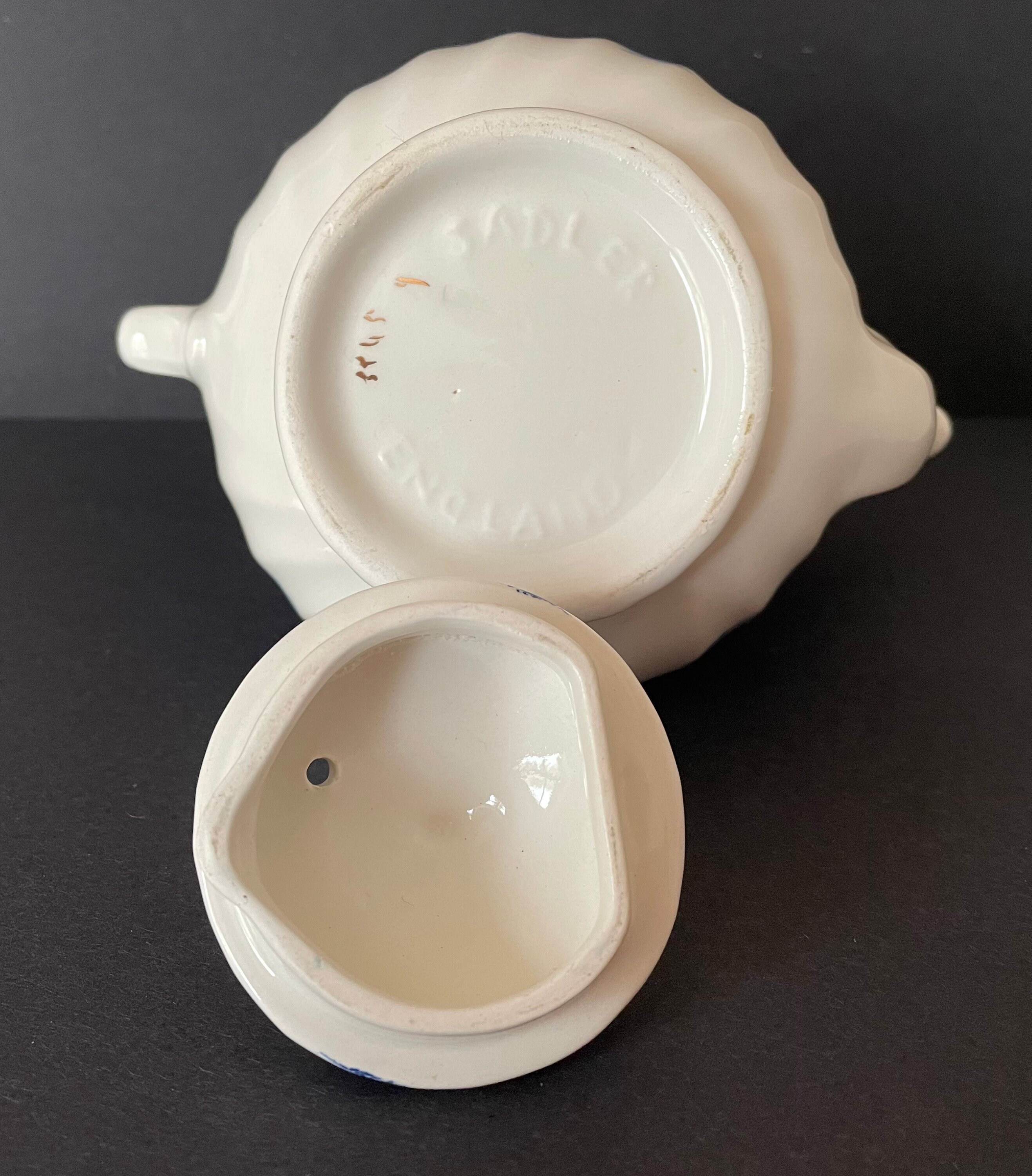 SADLER WILLOW PATTERN Teapot. Blue and White Small 2 Cup Etsy