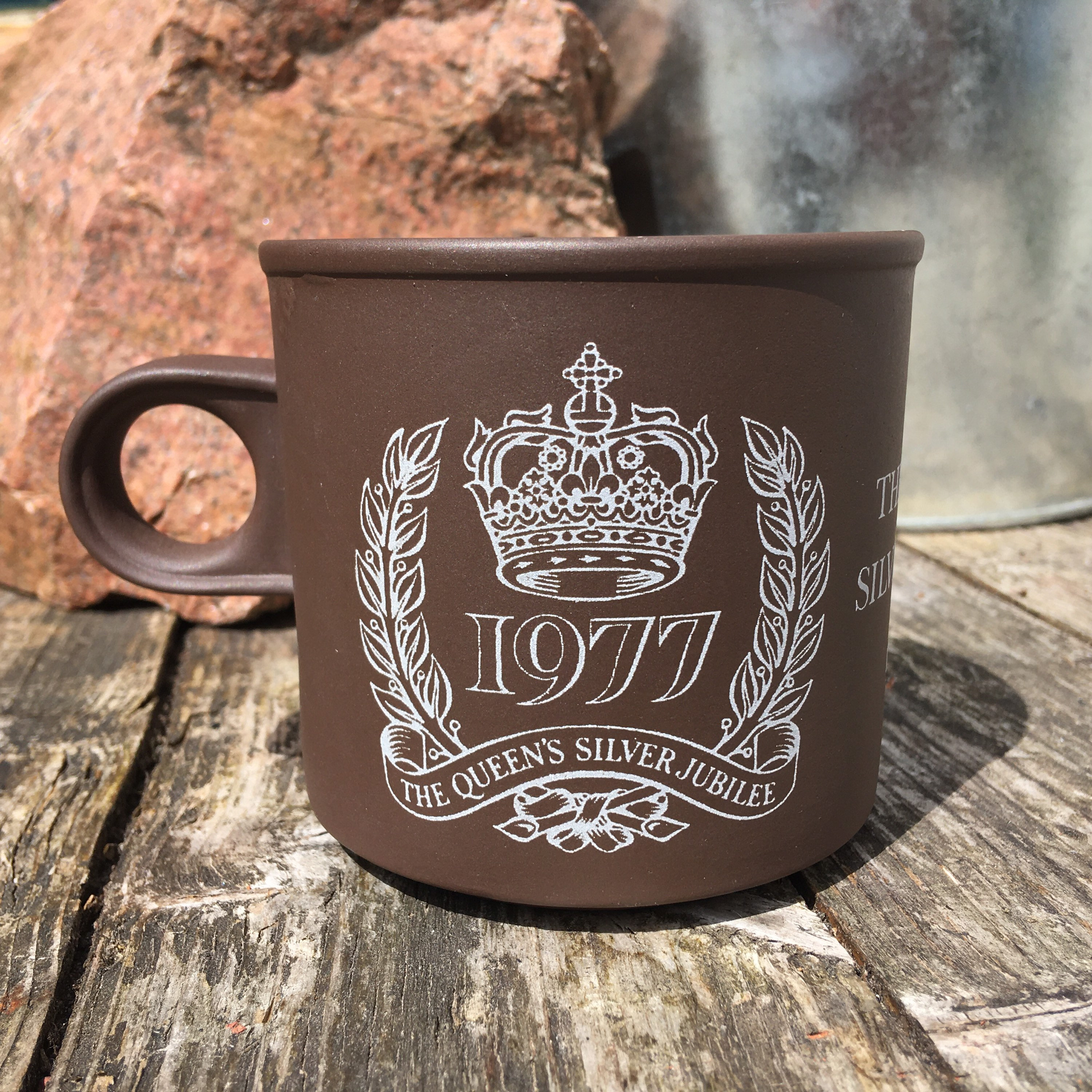 Queen Elizabeth II Commemorative Silver Jubilee 1977 Mug/cup by