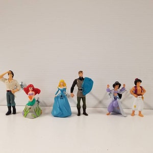 Personagem da Disney lida com conjunto de 6 (Power Couples)