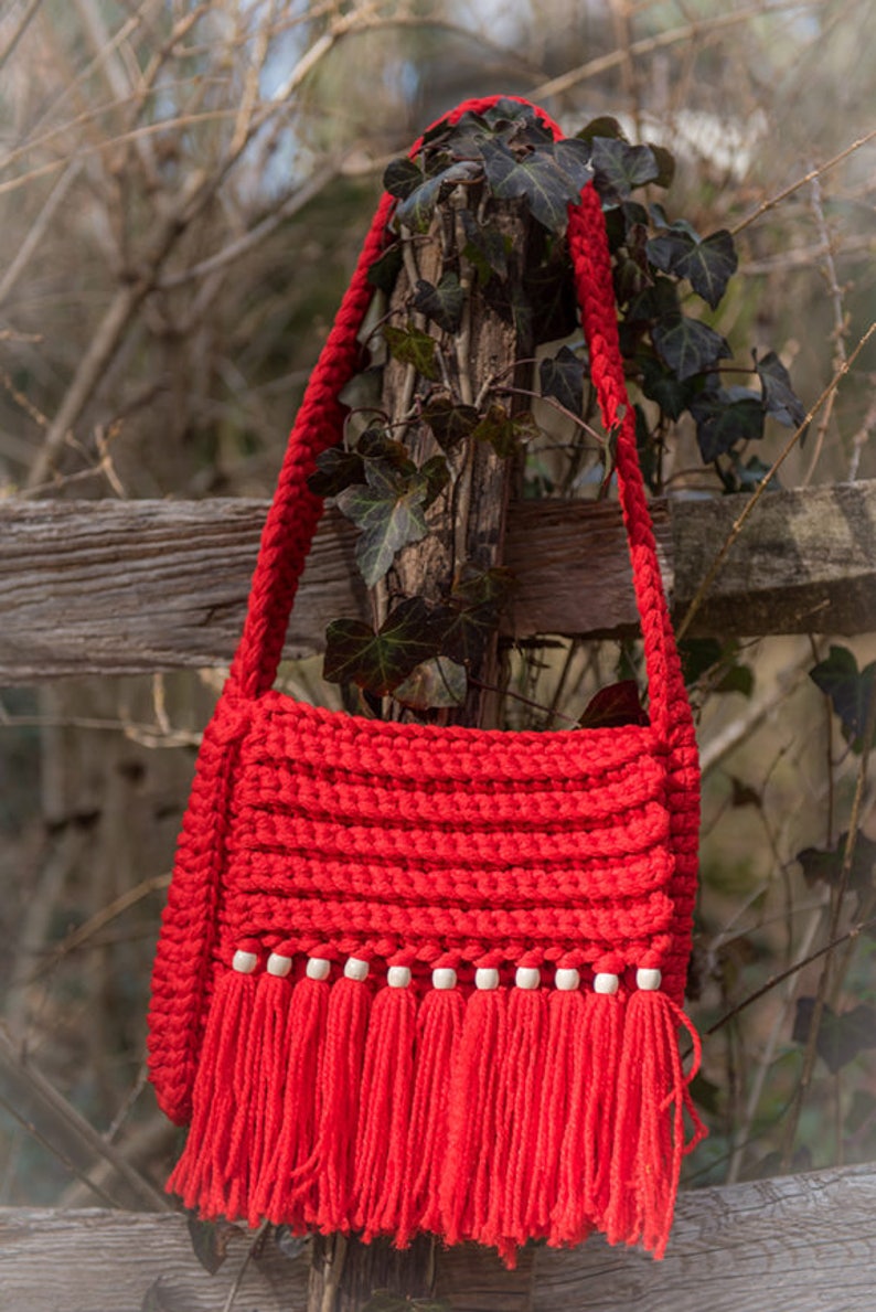 macrame fringe purse