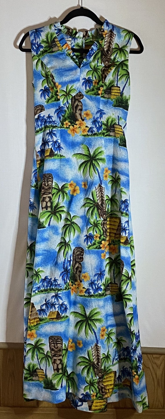 Royal Hawaiian size 10 short sleeve dress