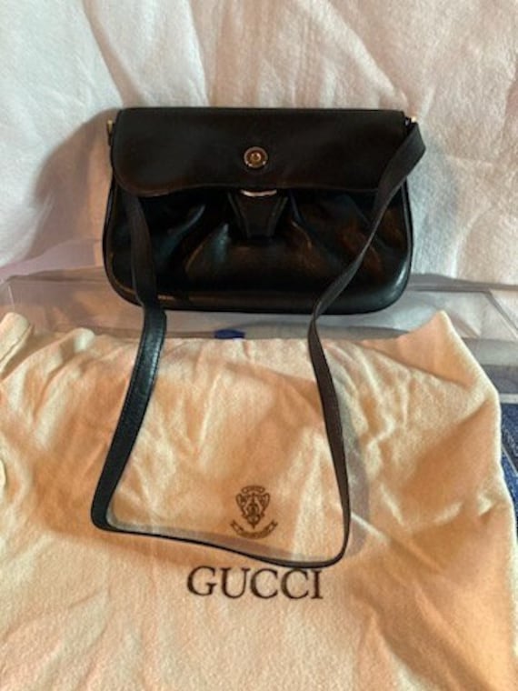 Gucci Black Monogram Mini Baguette – Entourage Vintage