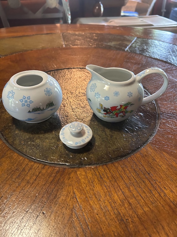 Paul Cardew Originals Alice In Wonderland Sugar & Milk Ceramic Set