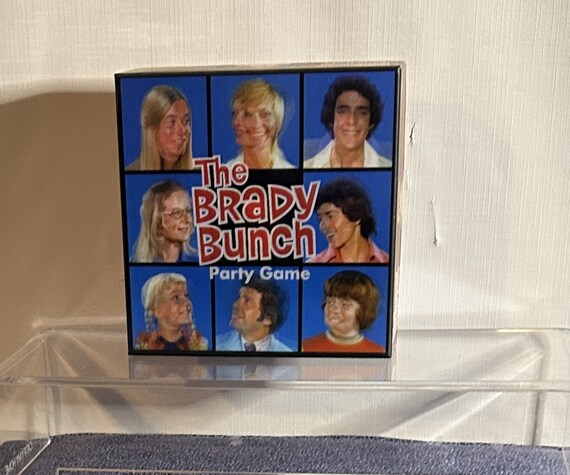 The Brady Bunch Party game holographic