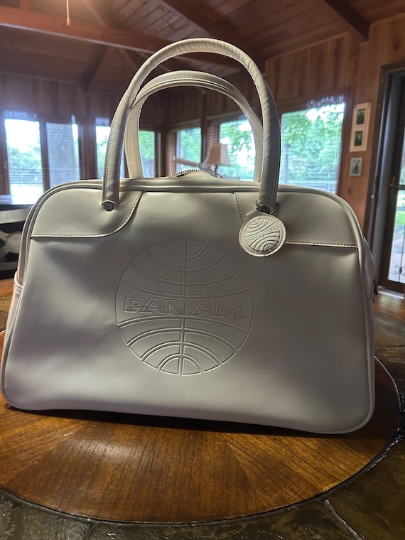Pan Am Bag unique in white with blue Pan Am lining