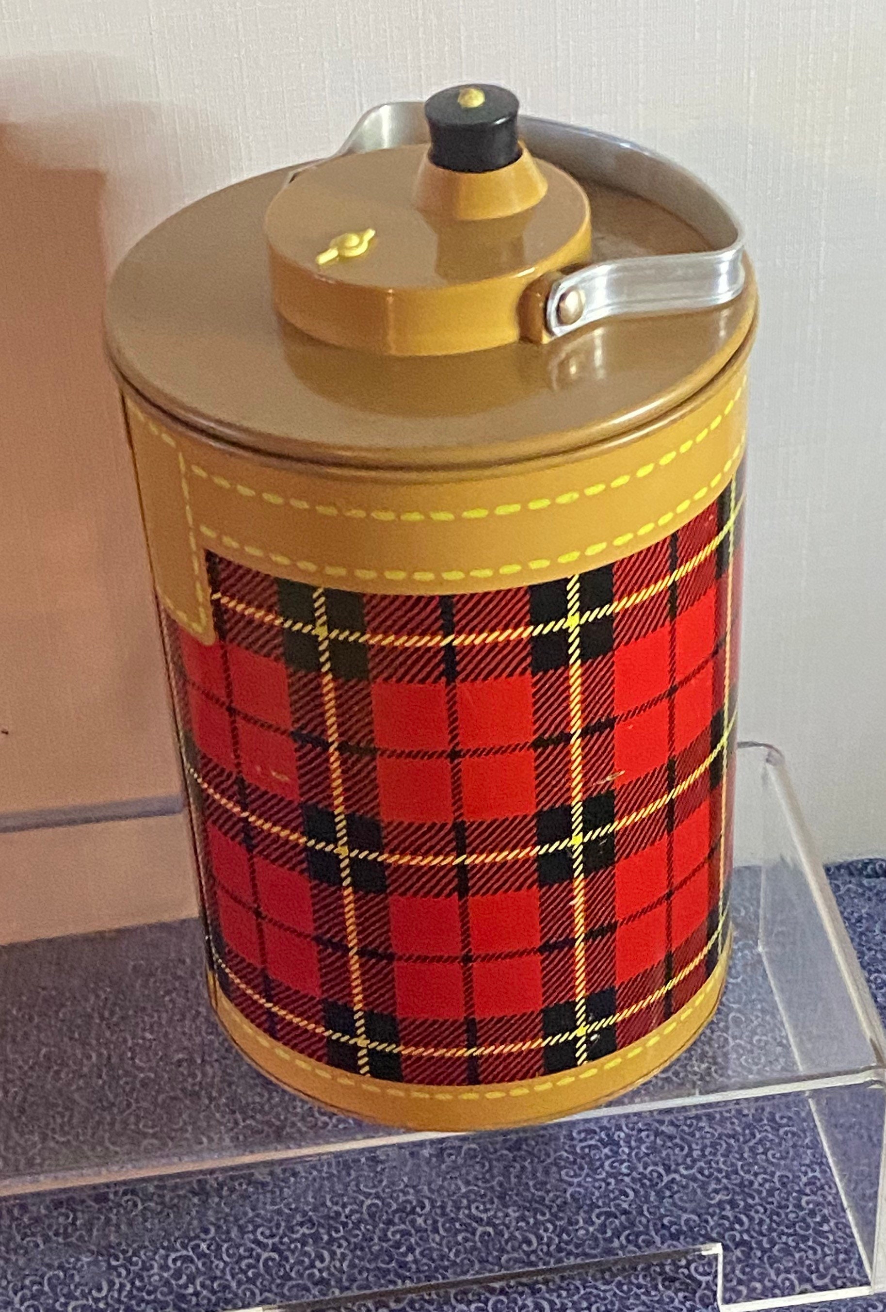 Bushcraft Scottish Tartan Wool Insulated Can Beverage Cooler