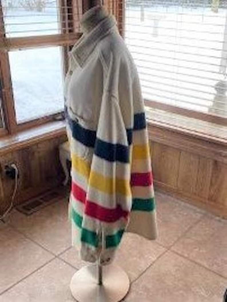 Vintage Hudson Bay style multistripe Orvis unisex jacket size XXL incredible condition