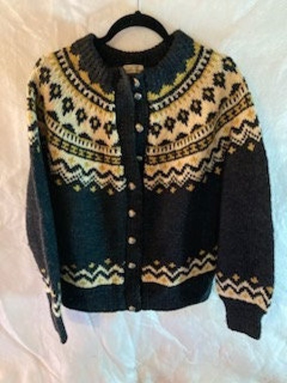 Vintage handmade Norwegian cardigan sweater Marsh… - image 1