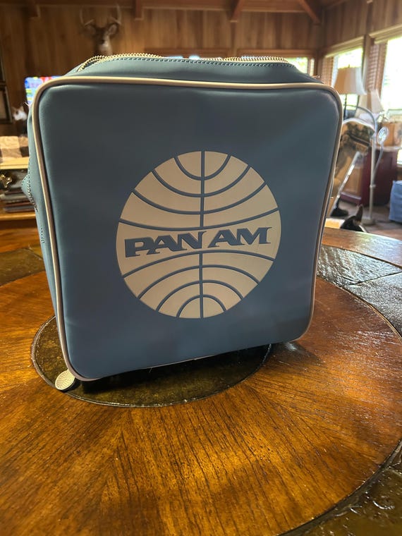 Pan Am tote bag baby blue with white