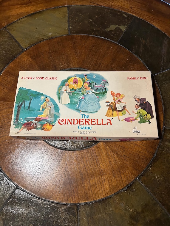 The Cinderella Game "A Story Book Classic" made by Cadaco in Chicago, il. 1978