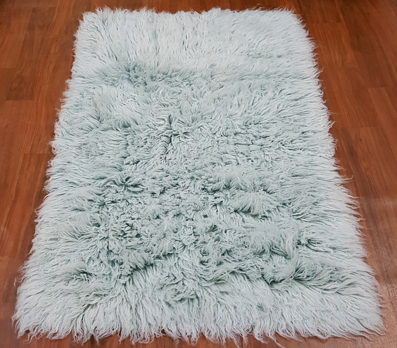 Beautiful 3' x 5' Baby Blue flokati rug. Thick Etsy