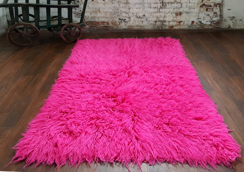 Stylish Hot Pink 3' x 5' flokati shag rug Super Etsy
