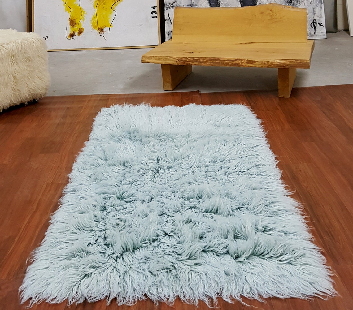 Beautiful 3' x 5' Baby Blue flokati rug. Thick Etsy