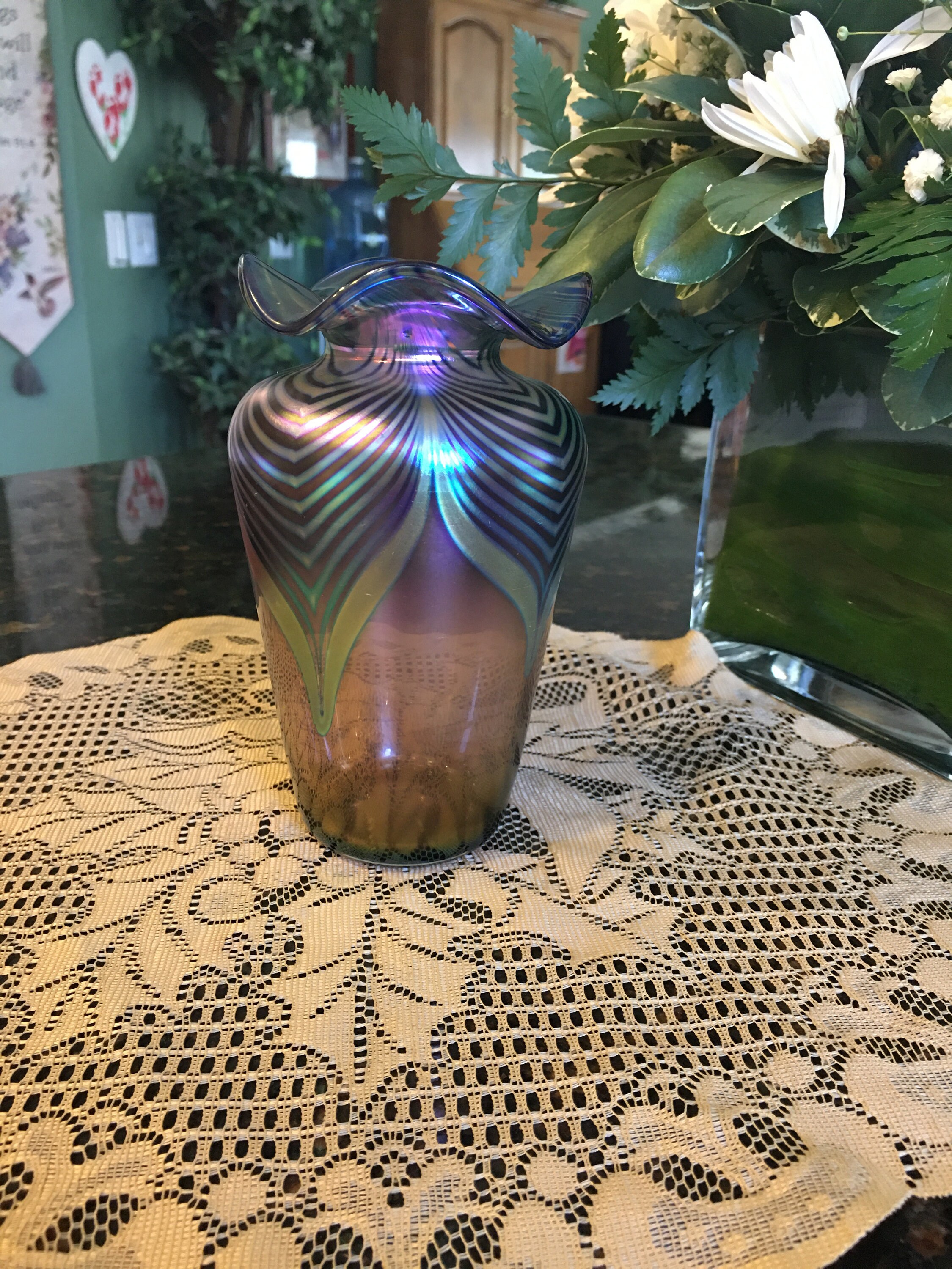 Stuart Abelman Ruffled Edge Art Glass - Pulled Feather Art Nouveau