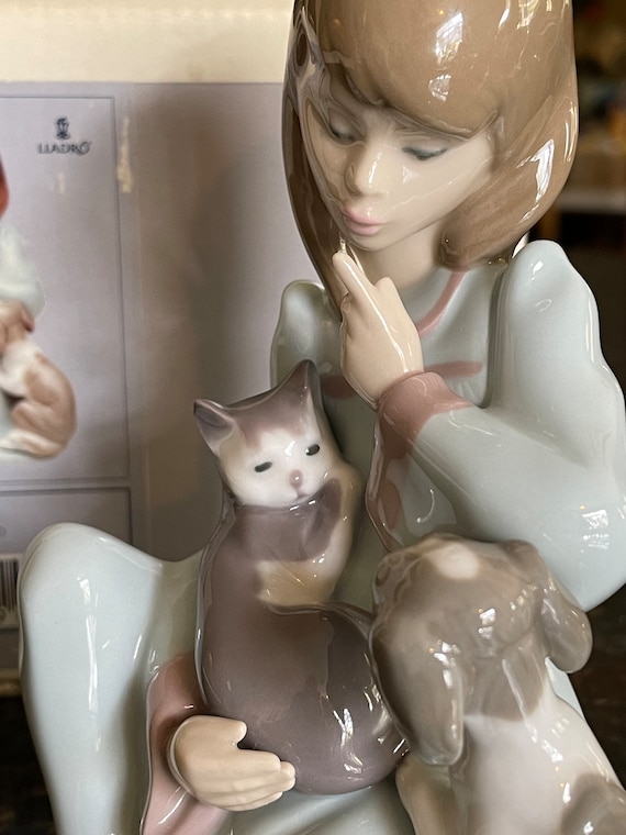 other - リヤドロ LLADRO No.5640 起こしちゃだめよ Cat Nap 陶器 Amazon.com: Lladro #5640, Cat Nap : Home & Kitchen