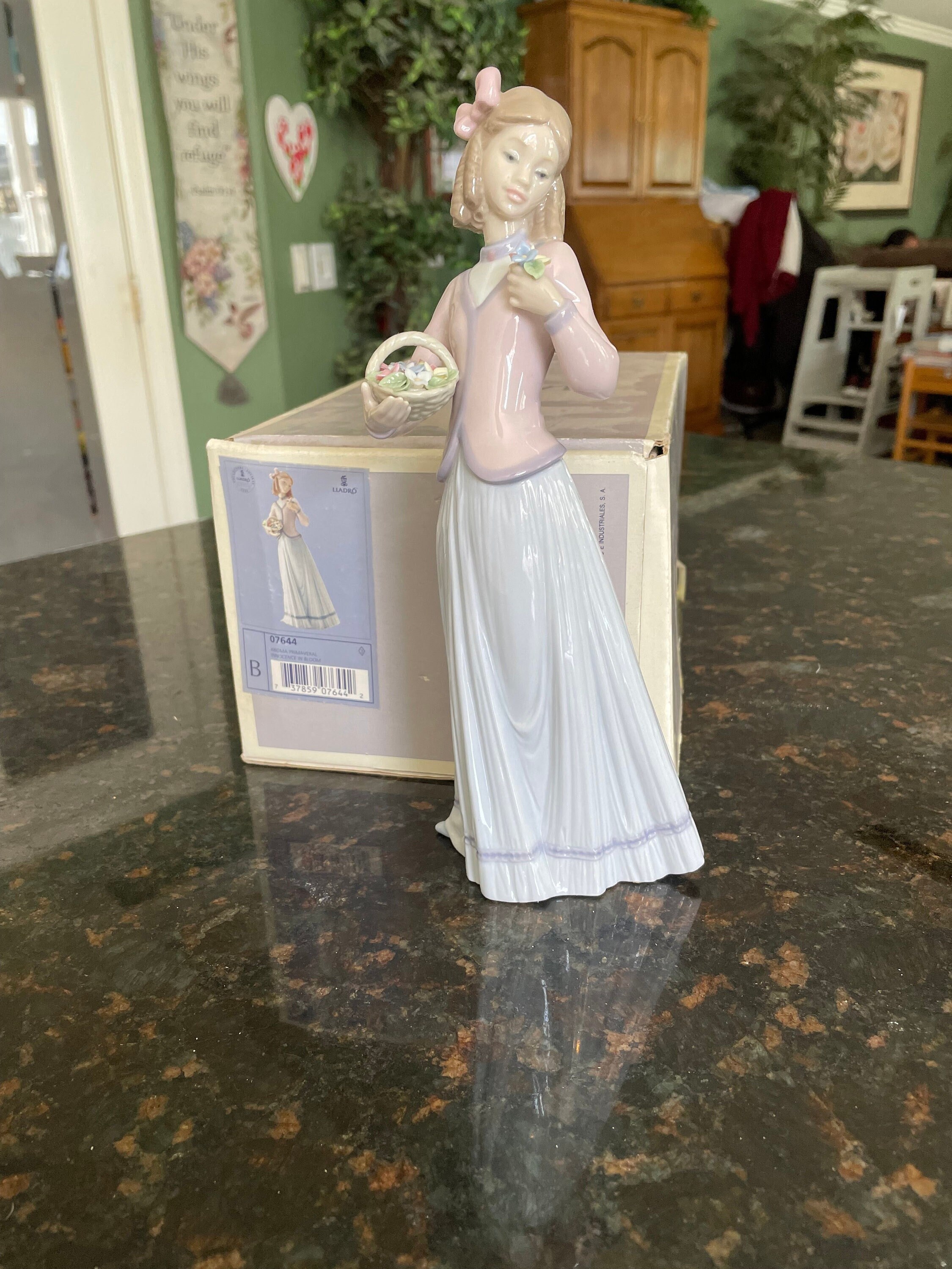 Lladro #7644 