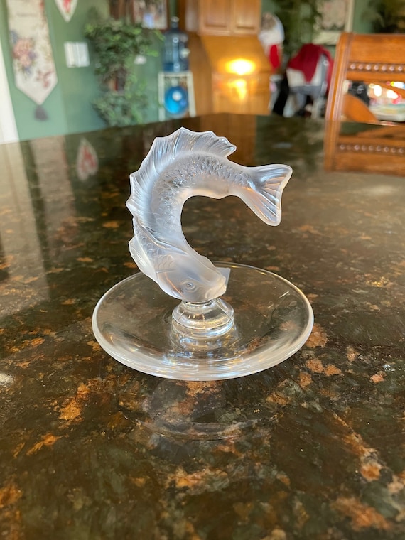 Lalique Crystal Clear & Frosted Satin Koi FISH Ring Dish Tray